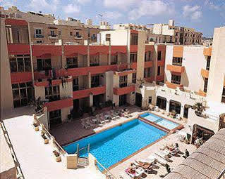 Clover Holiday Complex Аура Екстер'єр фото